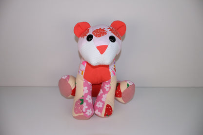 Keepsake Lioness